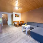 U Matysa I Widoki Na Gory Basen Grill Balia Szlaki Turystyczne Spacery Zwierzeta Duzy Plac Zabaw 팜스테이
