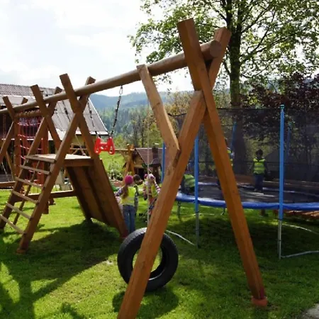 Agroturystyka U Matysa, Wisla - Apartamenty I Pokoje Ogrod Z Placem Zabaw Z Basenem Balia Oraz Przestrzenia Dla Dzieci Swieta Wielkanocne Z Wyzywieniem Domowa Kuchnia Widok Na Gory Szlaki Turystyczne Spacery مزرعة للإقامة