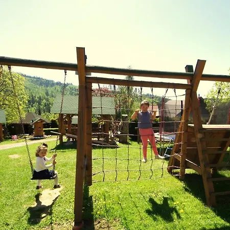 Agroturystyka U Matysa, Wisla - Apartamenty I Pokoje Ogrod Z Placem Zabaw Z Basenem Balia Oraz Przestrzenia Dla Dzieci Swieta Wielkanocne Z Wyzywieniem Domowa Kuchnia Widok Na Gory Szlaki Turystyczne Spacery