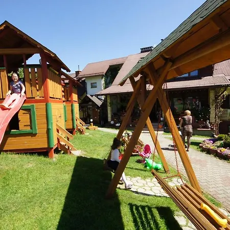 U Matysa I Widoki Na Gory Basen Grill Balia Szlaki Turystyczne Spacery Zwierzeta Duzy Plac Zabaw * Wisła