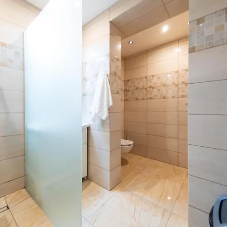 Agroturystyka U Matysa, Wisla - Apartamenty I Pokoje Z Prywatna Gorka Saneczkowa, Basenem, Balia Oraz Przestrzenia Dla Dzieci Висла