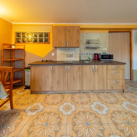 Agroturystyka U Matysa, Wisla - Apartamenty I Pokoje Ogrod Z Placem Zabaw Z Basenem Balia Oraz Przestrzenia Dla Dzieci Swieta Wielkanocne Z Wyzywieniem Domowa Kuchnia Widok Na Gory Szlaki Turystyczne Spacery مزرعة للإقامة *