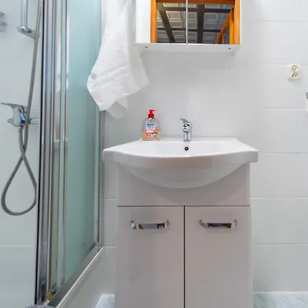 Agroturystyka U Matysa, Wisla - Apartamenty I Pokoje Ogrod Z Placem Zabaw Z Basenem Balia Oraz Przestrzenia Dla Dzieci Swieta Wielkanocne Z Wyzywieniem Domowa Kuchnia Widok Na Gory Szlaki Turystyczne Spacery *