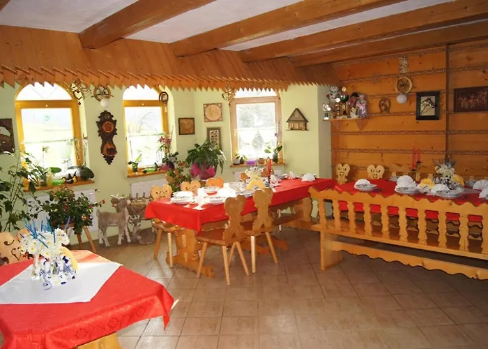 Agroturystyka U Matysa Wisla Apartamenty I Pokoje Widoki Na Gory Basen Grill Balia Szlaki Turystyczne Spacery Zwierzeta Duzy Plac Zabaw Wisła