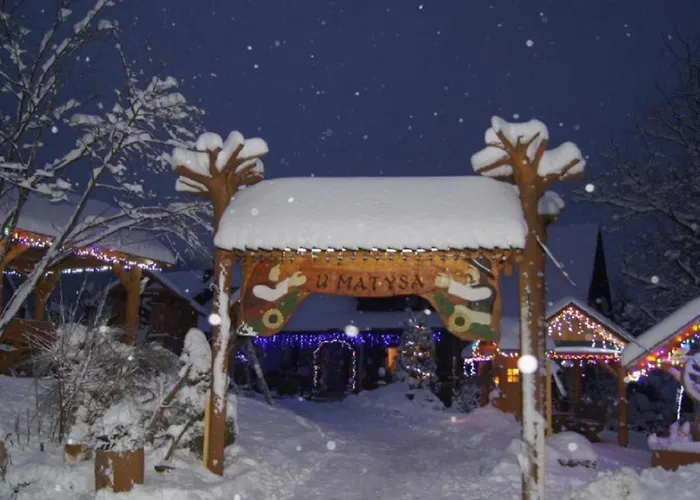 U Matysa, - I Widok Na Gory Zima Kuligi Wyciagi Narciarskie Trasy Saneczkowe * Visla