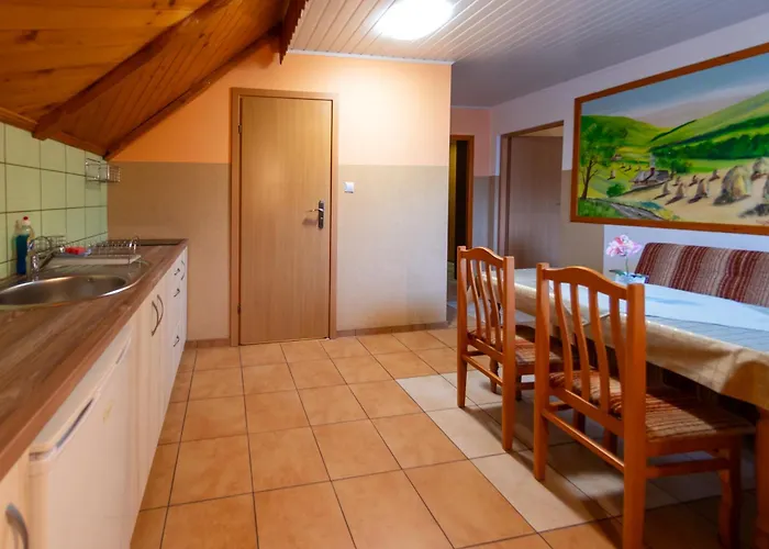 Agroturystyka U Matysa Wisla Apartamenty I Pokoje Widoki Na Gory Basen Grill Balia Szlaki Turystyczne Spacery Zwierzeta Duzy Plac Zabaw Çiftlik konaklama Wisła